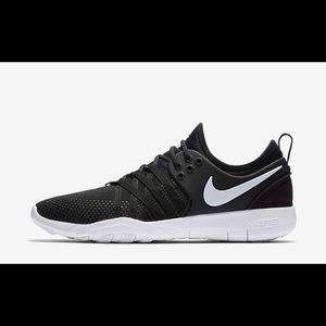 Nike Free TR7